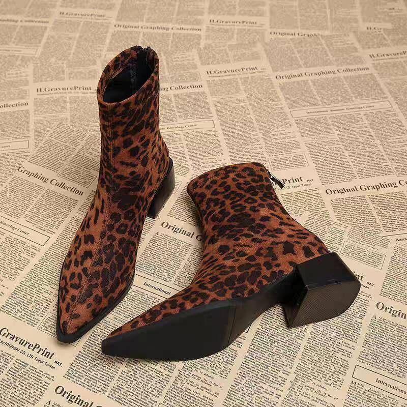 Vintage Fashion Rome - Nowe Damskie Botki na Niskim Obcasie,