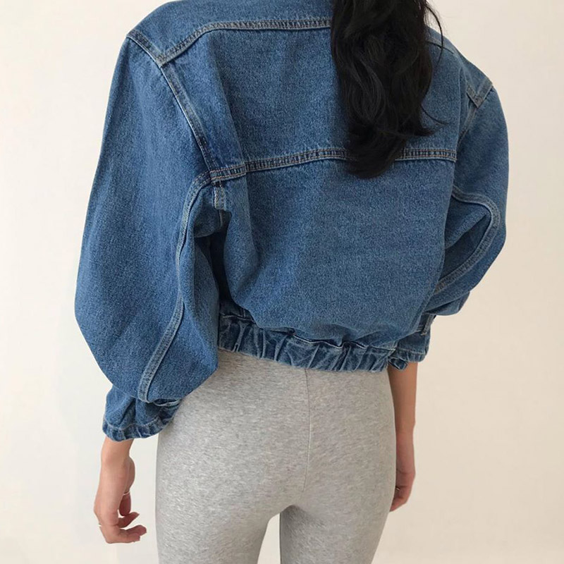 Patchwork Jean Jacket - Krótka kurtka jeansowa damska z niebieskimi