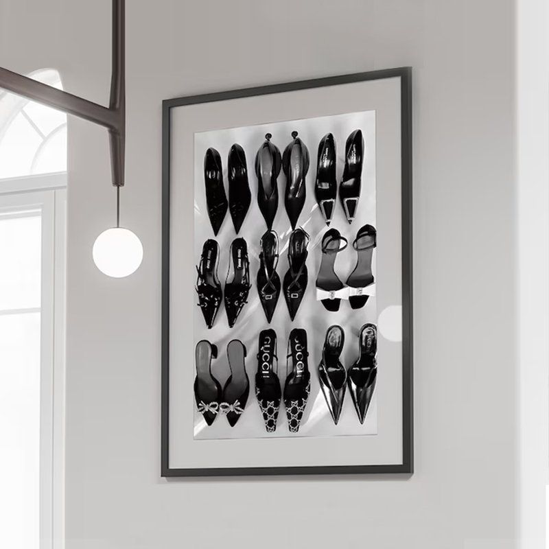 Czarno-Białe Luksusowe Szpilki – Vintage Vogue Fashion Poster recenzja i cena