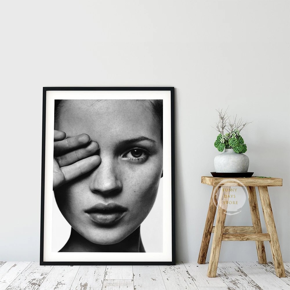 Vintage Sexy Supermodelka Kate – Vintage Vogue Fashion Poster recenzja i cena