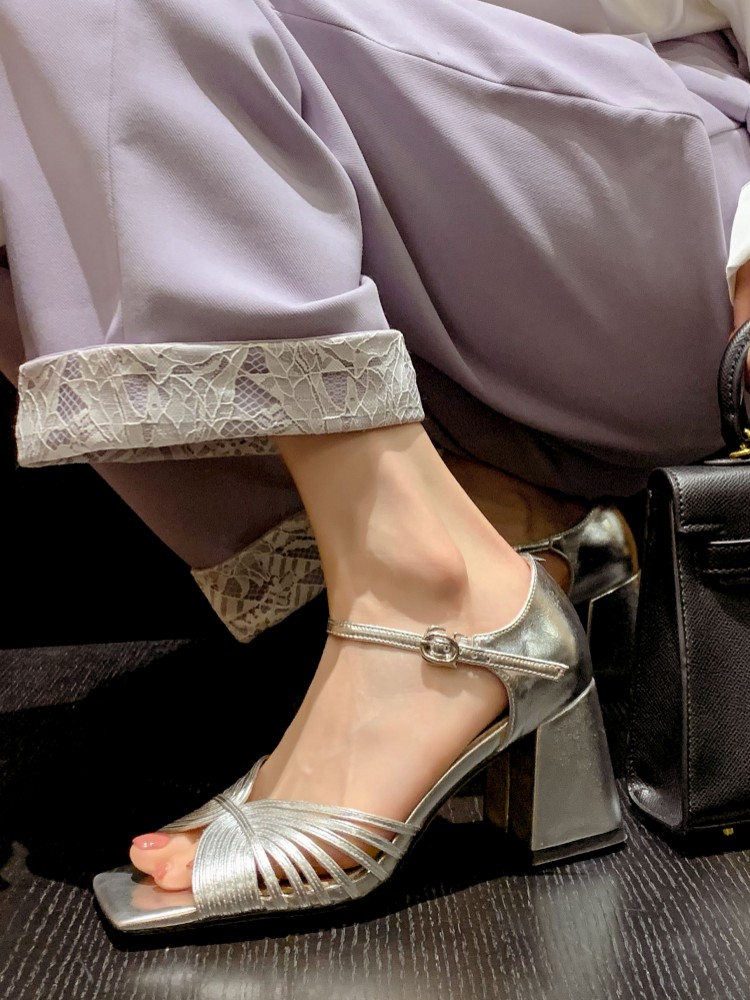 Eleganckie damskie buty na wys – Vintage Fashion Rome recenzja i cena