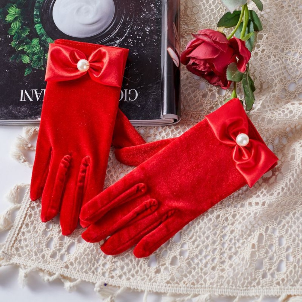 Rękawiczki ślubne w stylu vint – Vintage Fashion Photographers recenzja i cena